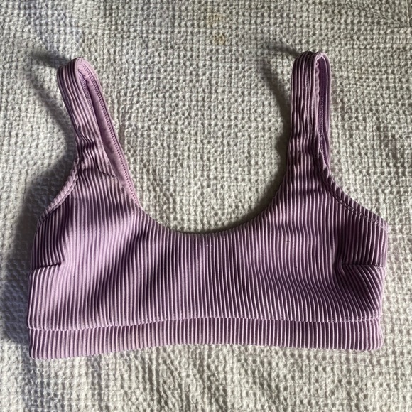 Cool toned tropical bikini bundle! 3 tops, 2 bottoms size medium. - Picture 2 of 11